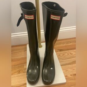 Hunter Classic Green Boots